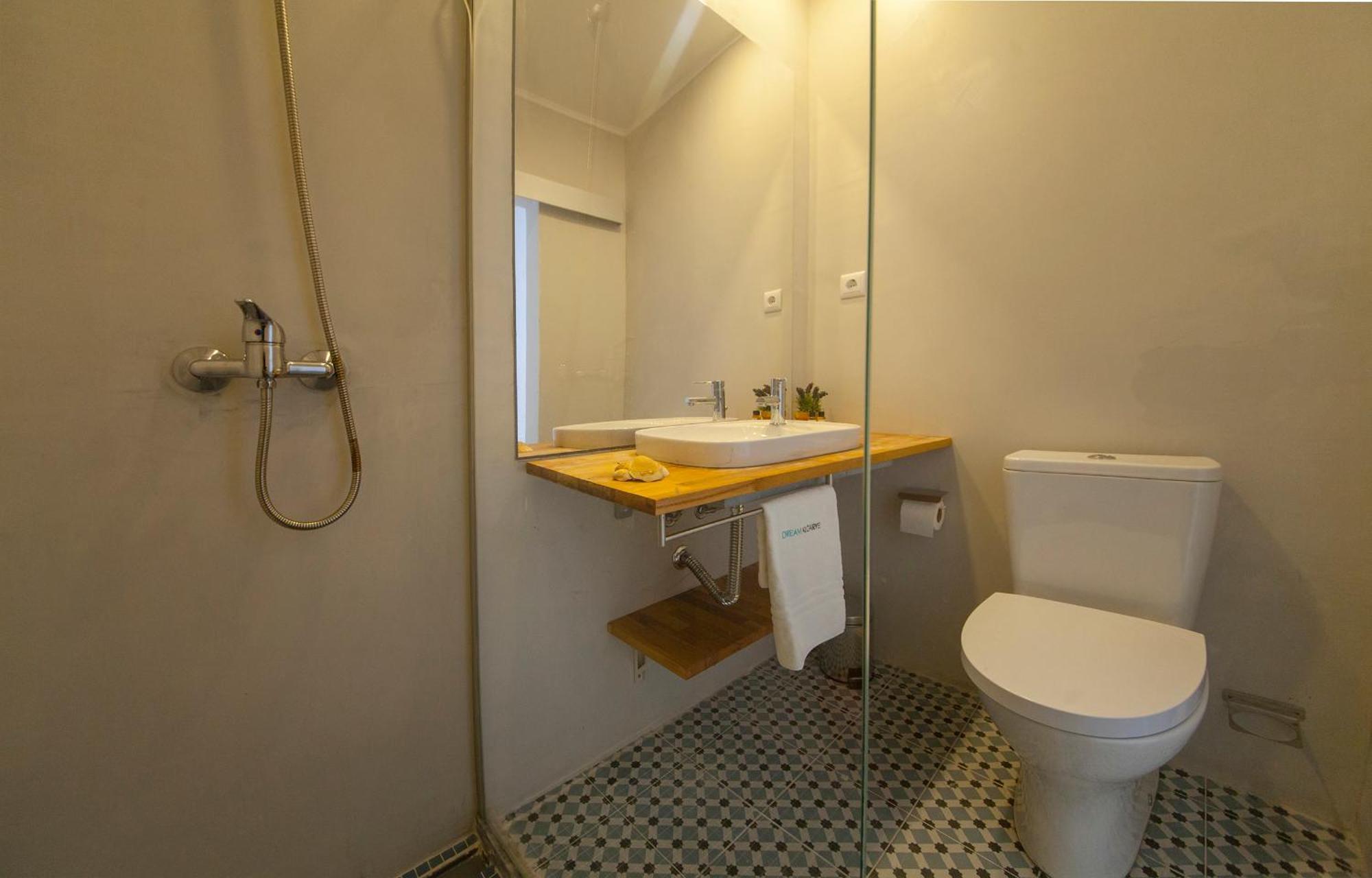 Tamar Apartments Lagos Bilik gambar
